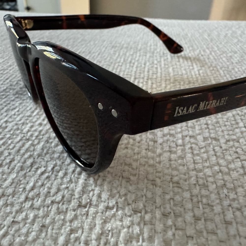 Isaac Mizrahi Brown Cat-Eye Sunglasses